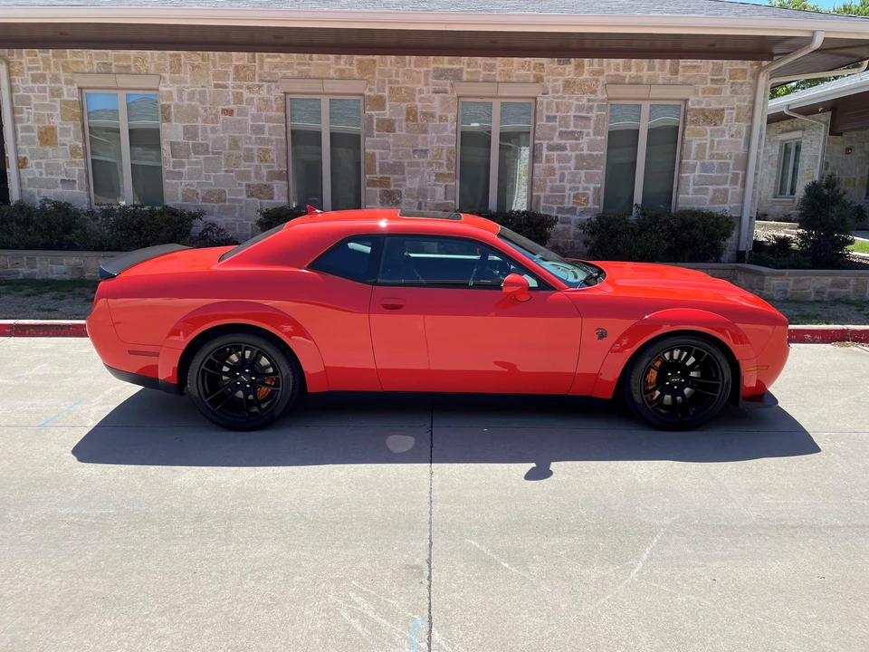 2023 Dodge Challenger SRT Hellcat 3rd Gen - Image 14 of 31