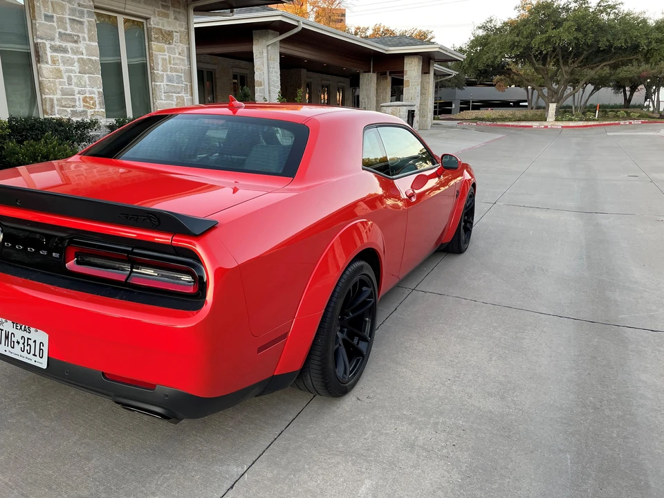 2023 Dodge Challenger SRT Hellcat 3rd Gen - Image 26 of 31