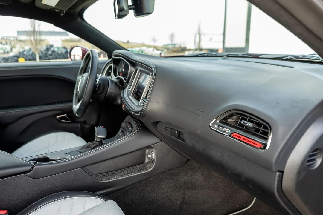 2023 Dodge Challenger SRT Hellcat 3rd Gen - Image 7 of 10