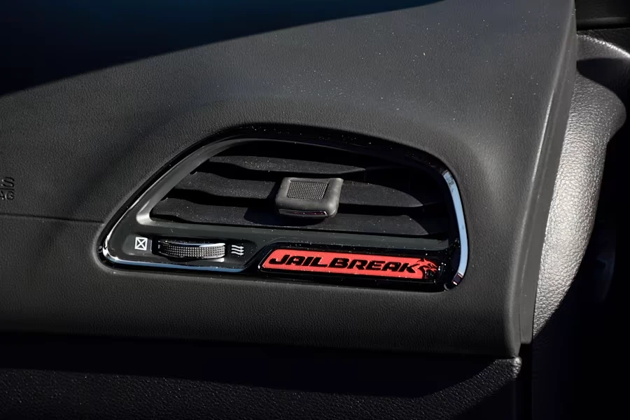 2023 Dodge Challenger SRT Hellcat 3rd Gen - Image 28 of 31