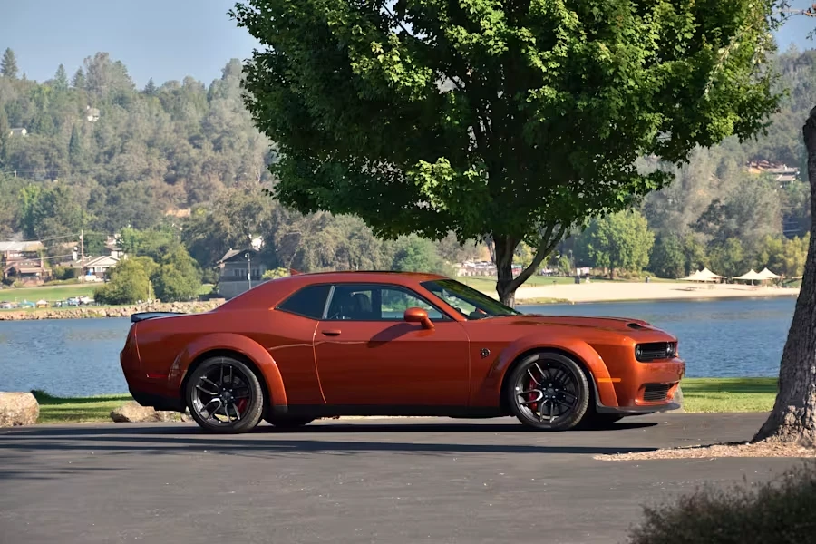 2023 Dodge Challenger SRT Hellcat 3rd Gen - Image 17 of 31