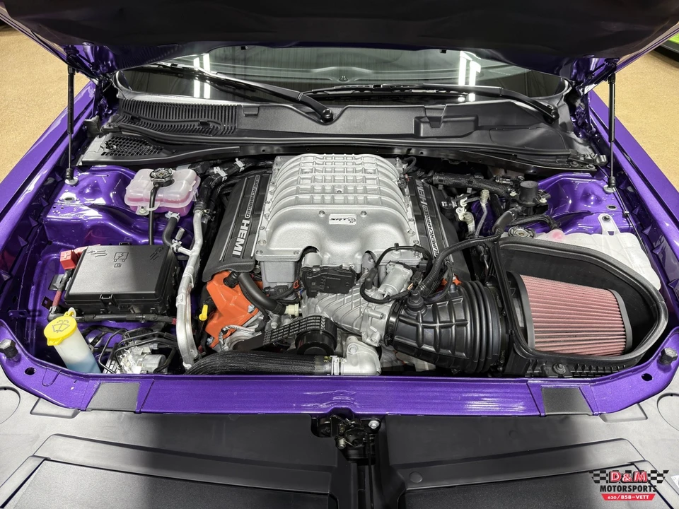 2023 Dodge Challenger SRT Hellcat 3rd Gen - Image 9 of 31