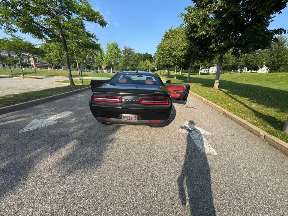 2023 Dodge Challenger SRT Hellcat 3rd Gen - Image 11 of 31