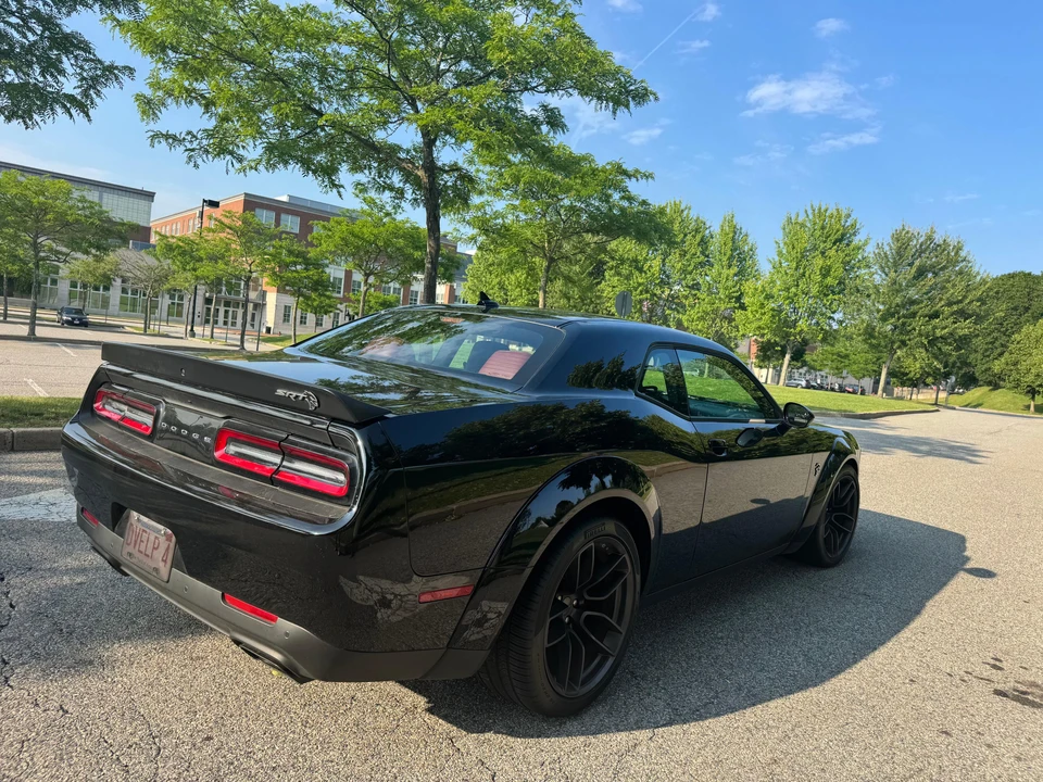 2023 Dodge Challenger SRT Hellcat 3rd Gen - Image 12 of 31