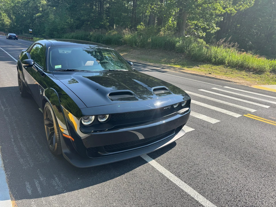 2023 Dodge Challenger SRT Hellcat 3rd Gen - Image 15 of 31
