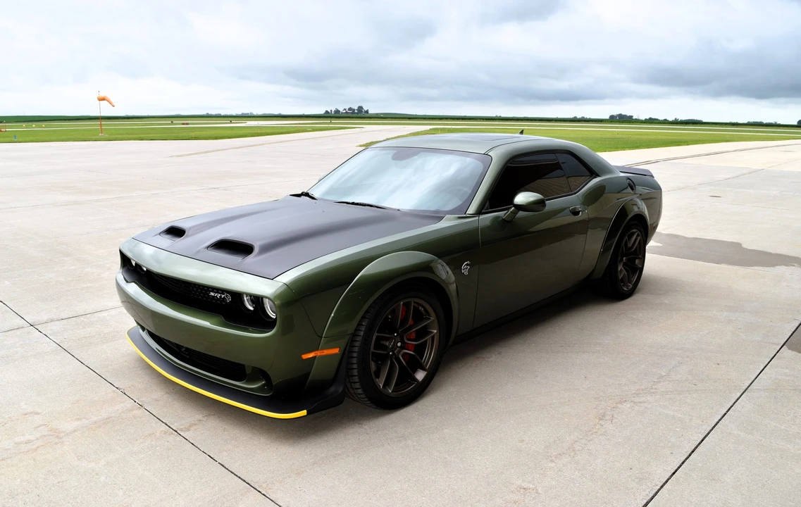 2023 Dodge Challenger SRT Hellcat 3rd Gen - Image 4 of 31