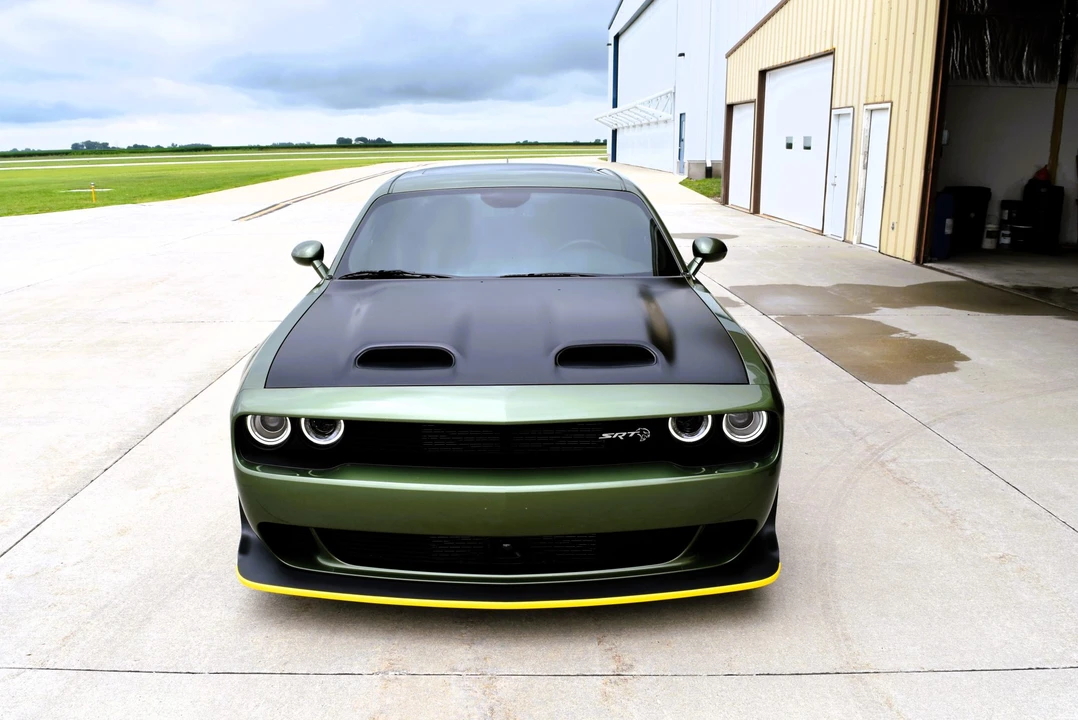 2023 Dodge Challenger SRT Hellcat 3rd Gen - Image 9 of 31