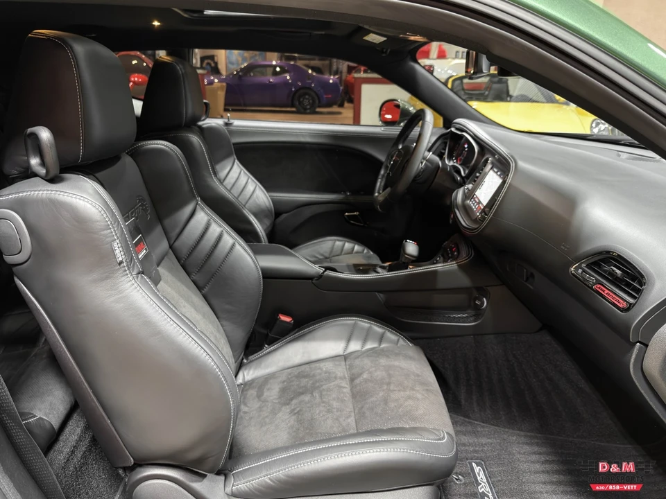 2023 Dodge Challenger SRT Hellcat 3rd Gen - Image 14 of 21