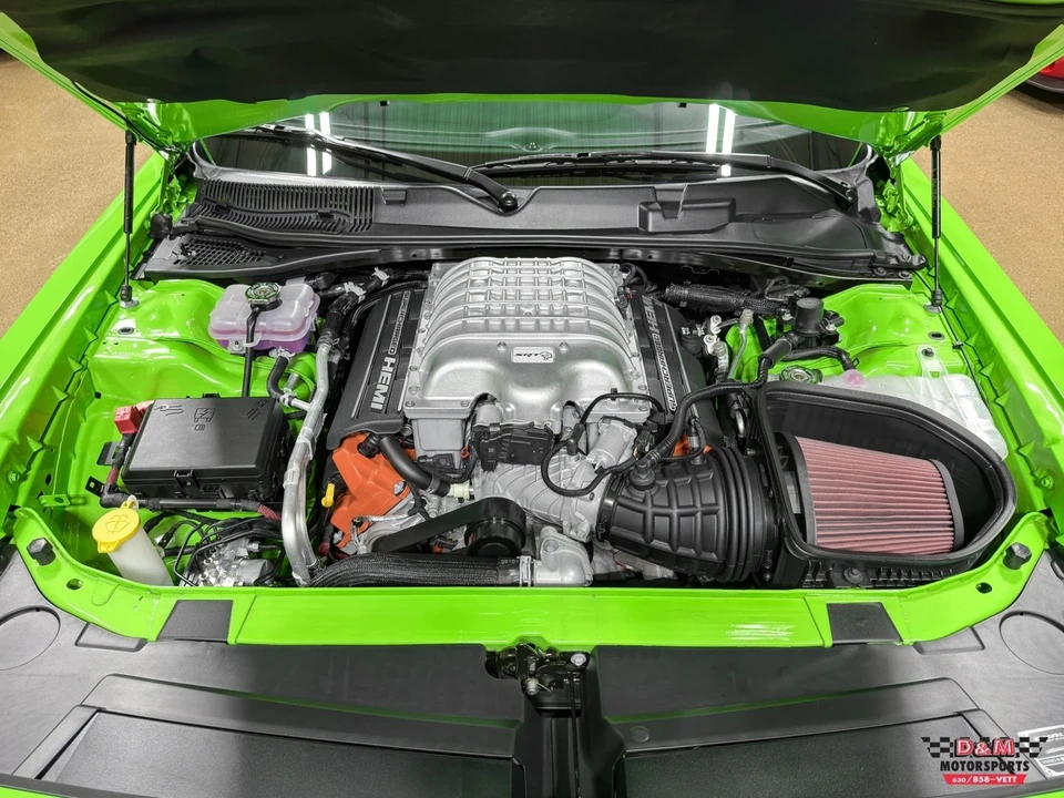 2023 Dodge Challenger SRT Hellcat 3rd Gen - Image 9 of 21