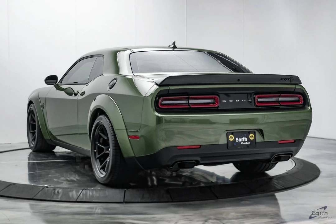 2023 Dodge Challenger SRT Hellcat 3rd Gen - Image 10 of 12