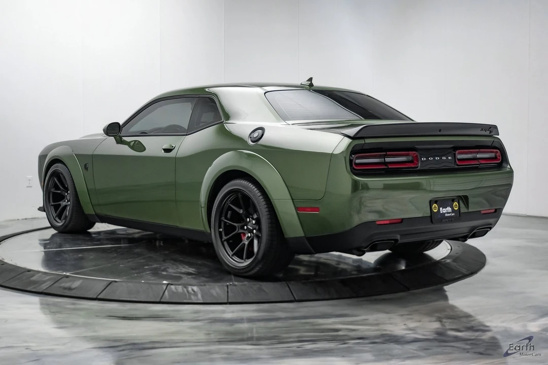 2023 Dodge Challenger SRT Hellcat 3rd Gen - Image 8 of 12