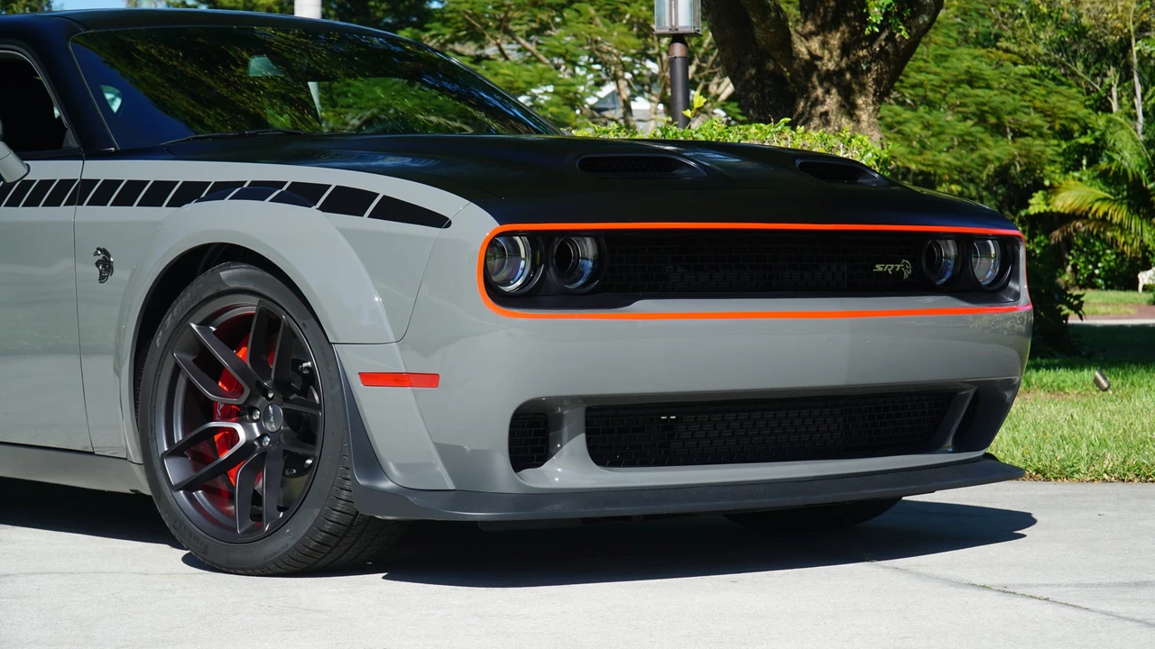 2023 Dodge Challenger SRT Hellcat 3rd Gen - Image 31 of 31