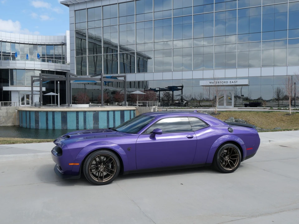 2023 Dodge Challenger SRT Hellcat 3rd Gen - Image 27 of 31