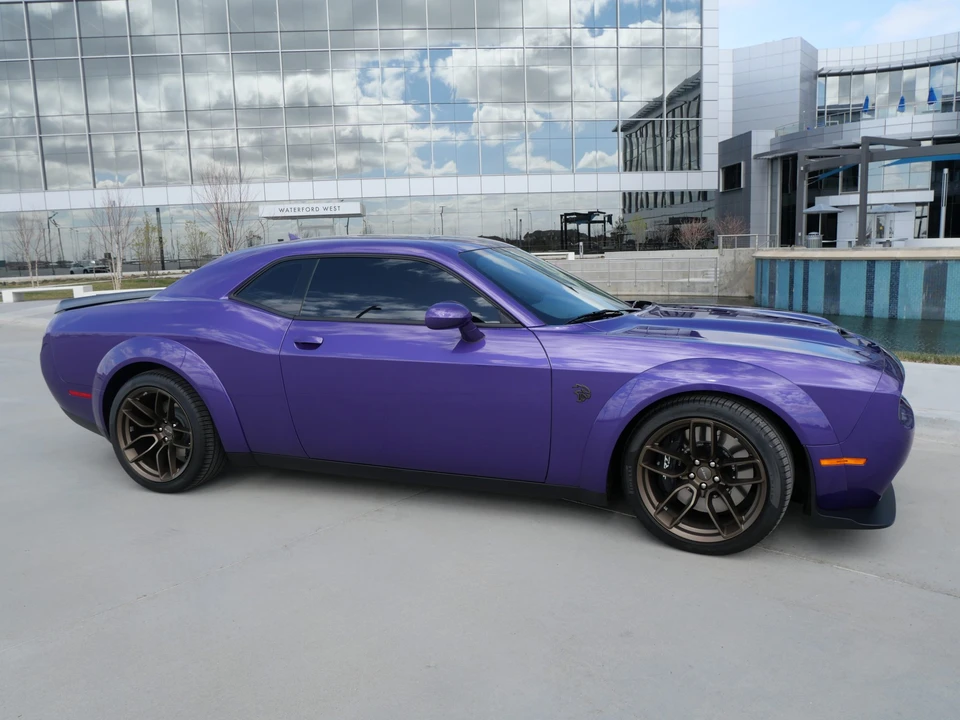 2023 Dodge Challenger SRT Hellcat 3rd Gen - Image 13 of 31