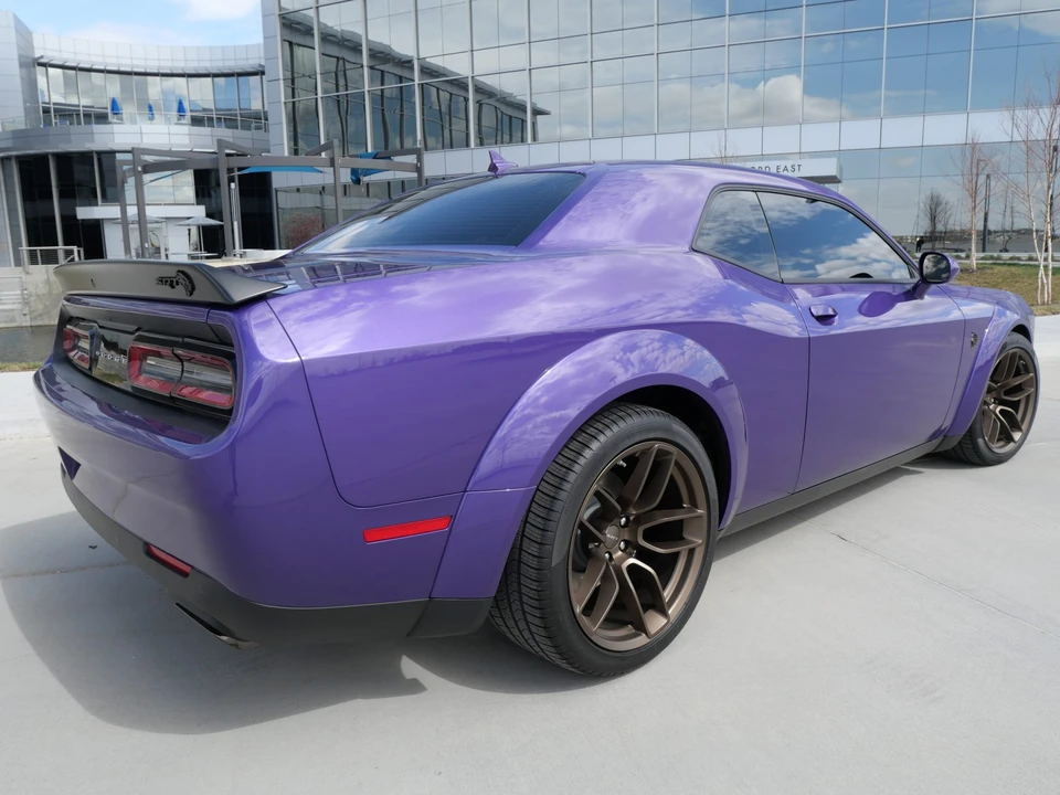 2023 Dodge Challenger SRT Hellcat 3rd Gen - Image 17 of 31