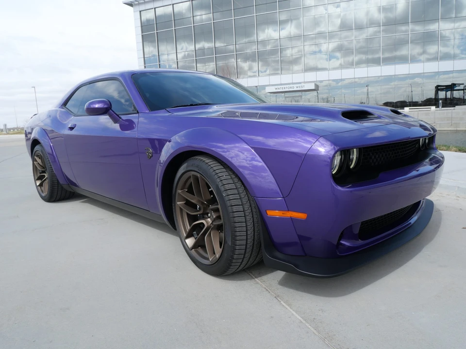 2023 Dodge Challenger SRT Hellcat 3rd Gen - Image 10 of 31
