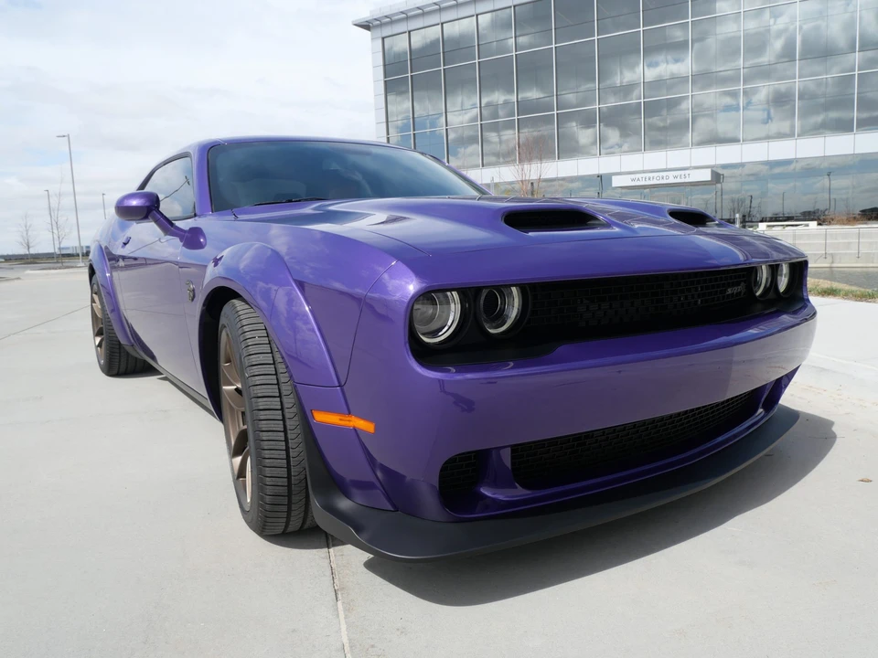 2023 Dodge Challenger SRT Hellcat 3rd Gen - Image 9 of 31