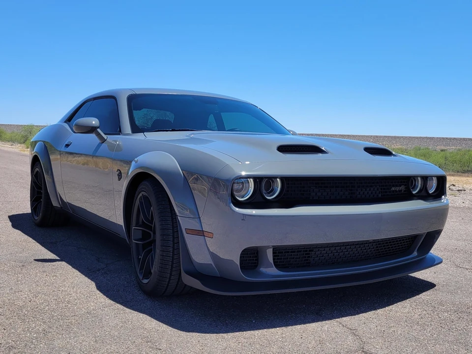 2023 Dodge Challenger SRT Hellcat 3rd Gen - Image 10 of 31