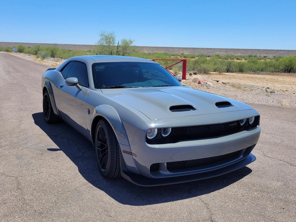 2023 Dodge Challenger SRT Hellcat 3rd Gen - Image 9 of 31