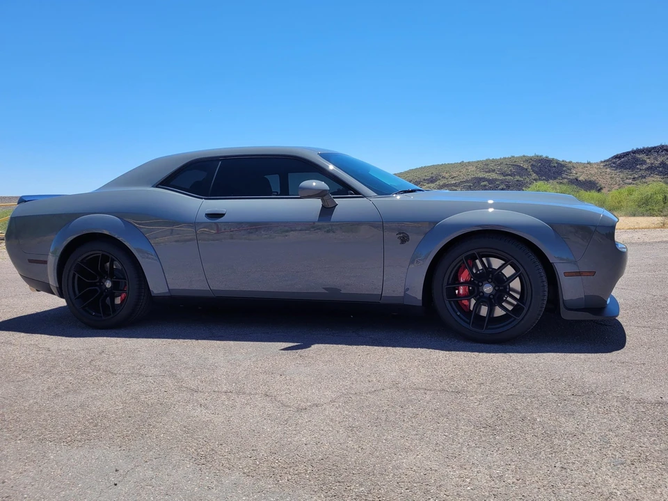 2023 Dodge Challenger SRT Hellcat 3rd Gen - Image 15 of 31