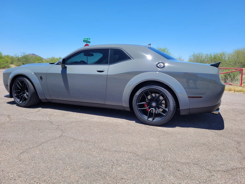 2023 Dodge Challenger SRT Hellcat 3rd Gen - Image 27 of 31