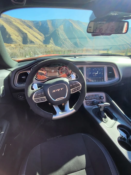 2023 Dodge Challenger SRT Hellcat 3rd Gen - Image 14 of 15