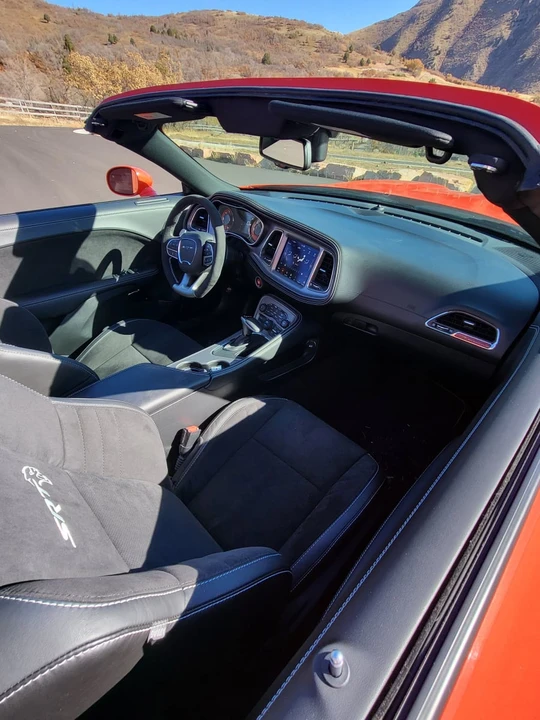 2023 Dodge Challenger SRT Hellcat 3rd Gen - Image 15 of 15