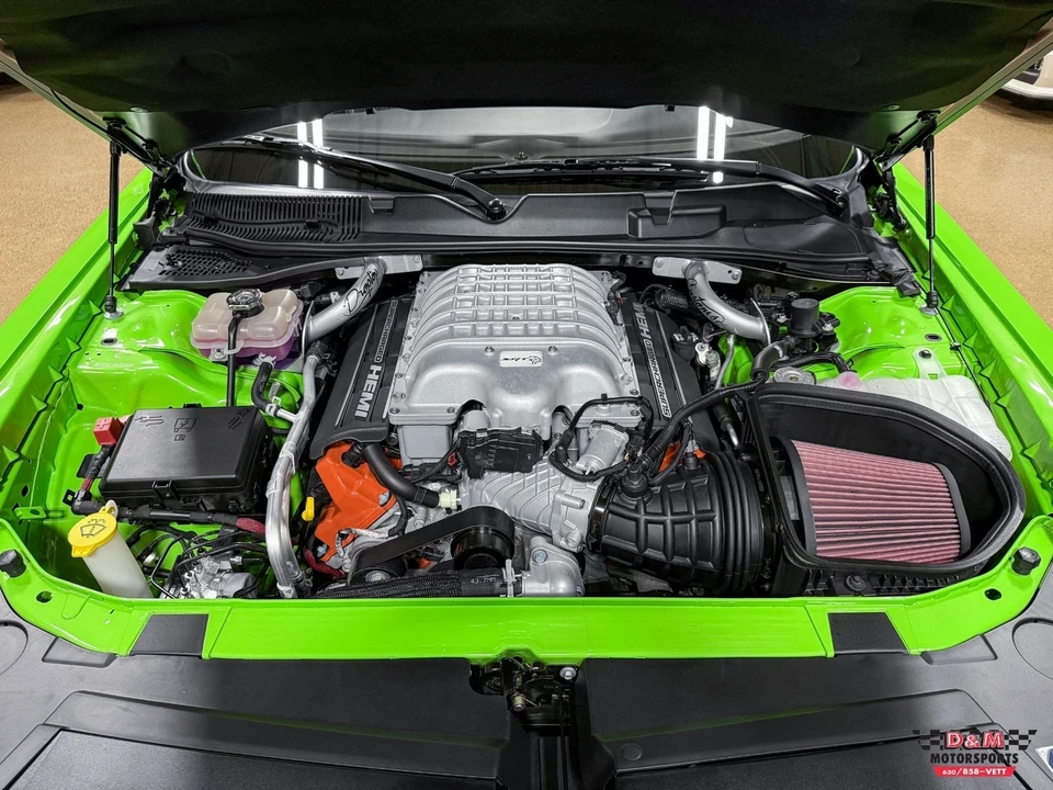 2023 Dodge Challenger SRT Hellcat 3rd Gen - Image 9 of 21