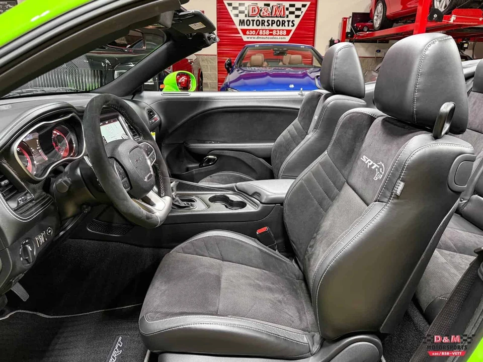 2023 Dodge Challenger SRT Hellcat 3rd Gen - Image 10 of 31