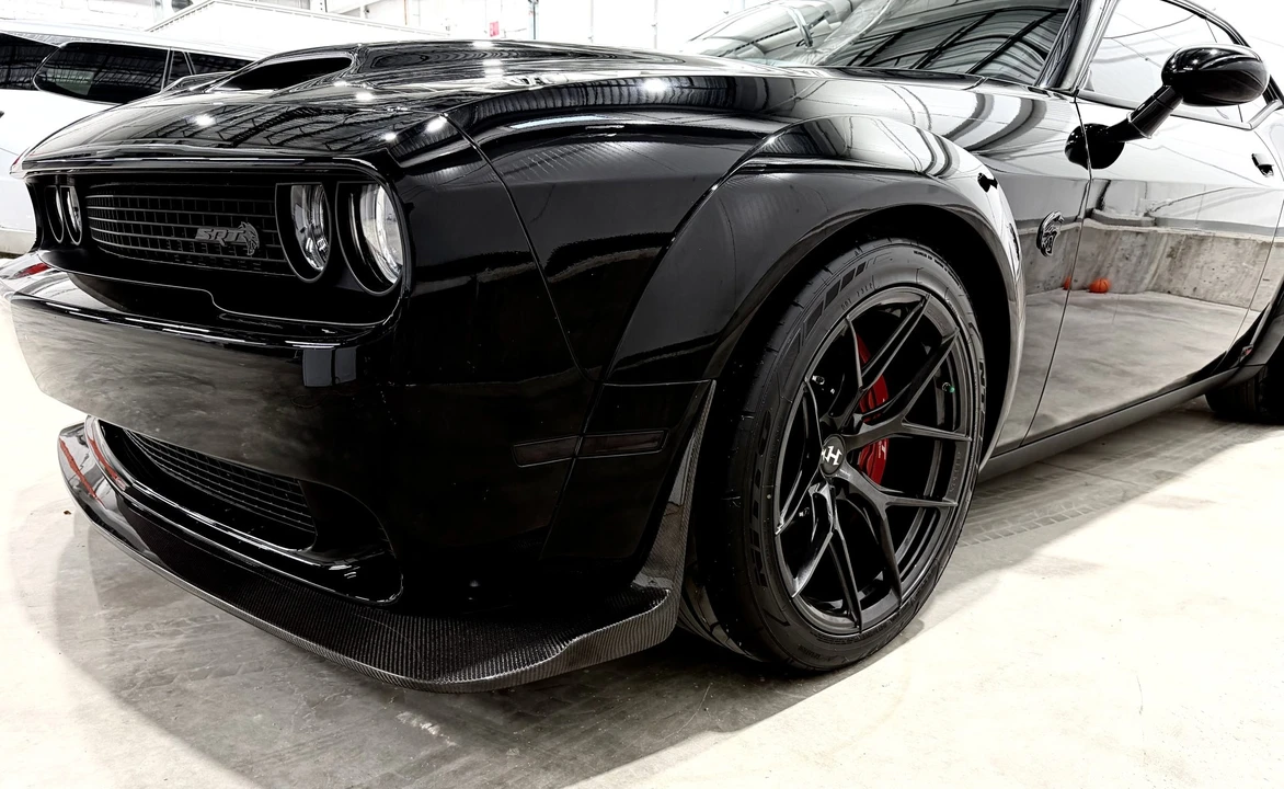 2023 Dodge Challenger SRT Hellcat 3rd Gen - Image 14 of 31