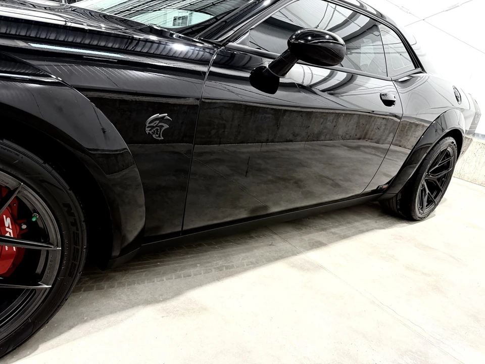 2023 Dodge Challenger SRT Hellcat 3rd Gen - Image 15 of 31