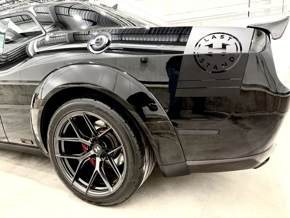2023 Dodge Challenger SRT Hellcat 3rd Gen - Image 18 of 31