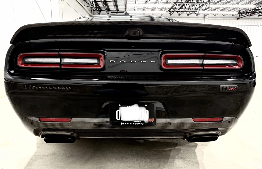 2023 Dodge Challenger SRT Hellcat 3rd Gen - Image 30 of 31