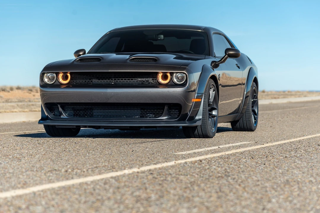 2023 Dodge Challenger SRT Hellcat 3rd Gen - Image 3 of 31