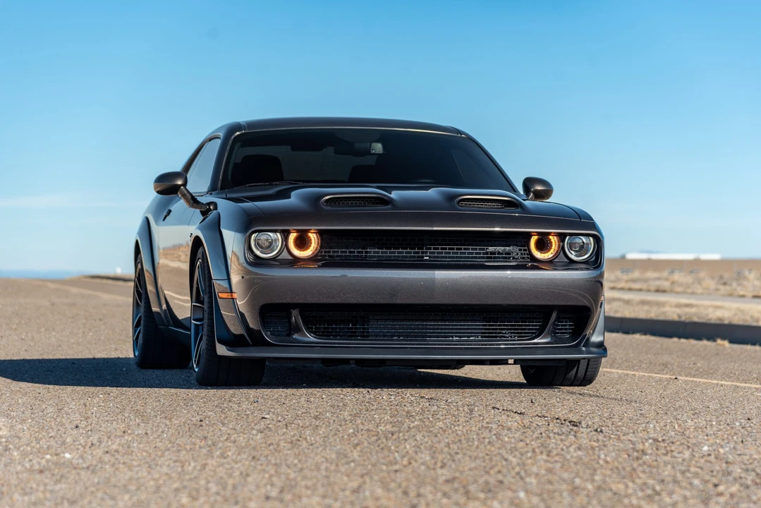2023 Dodge Challenger SRT Hellcat 3rd Gen - Image 5 of 31