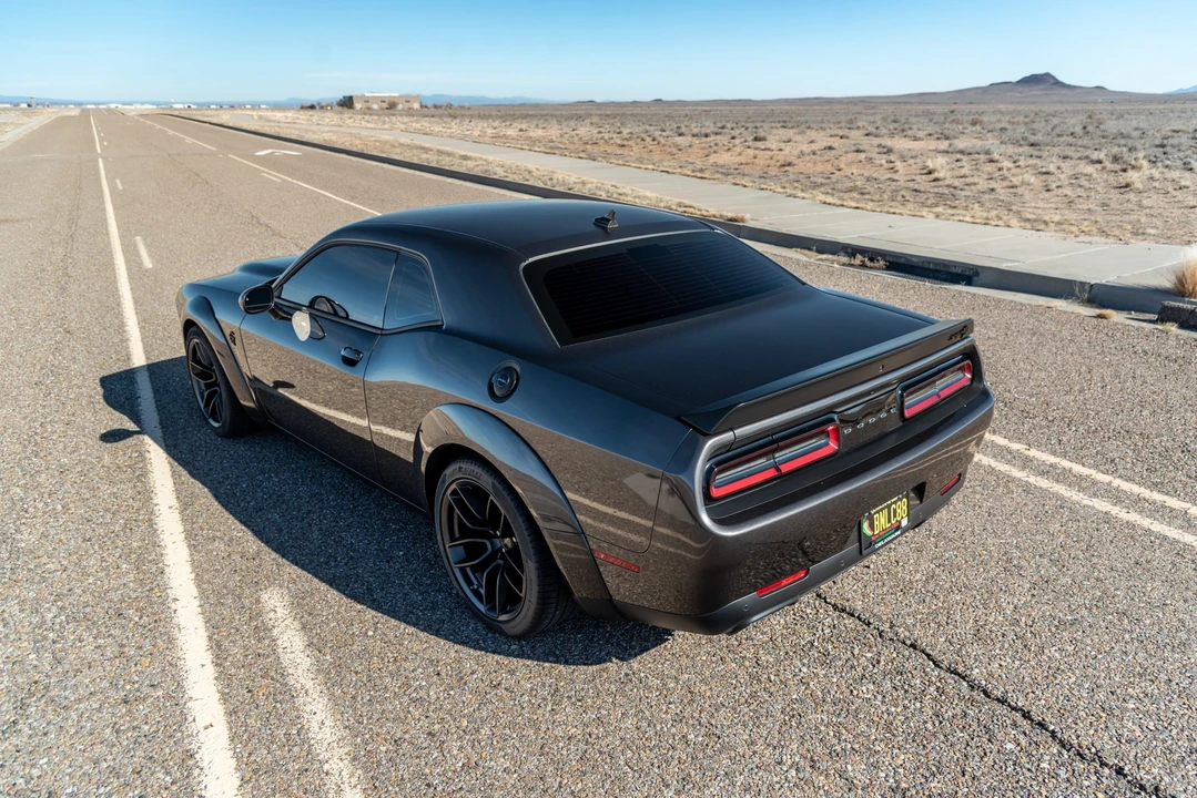 2023 Dodge Challenger SRT Hellcat 3rd Gen - Image 10 of 31