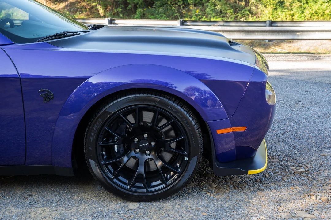 2023 Dodge Challenger SRT Hellcat 3rd Gen - Image 23 of 31