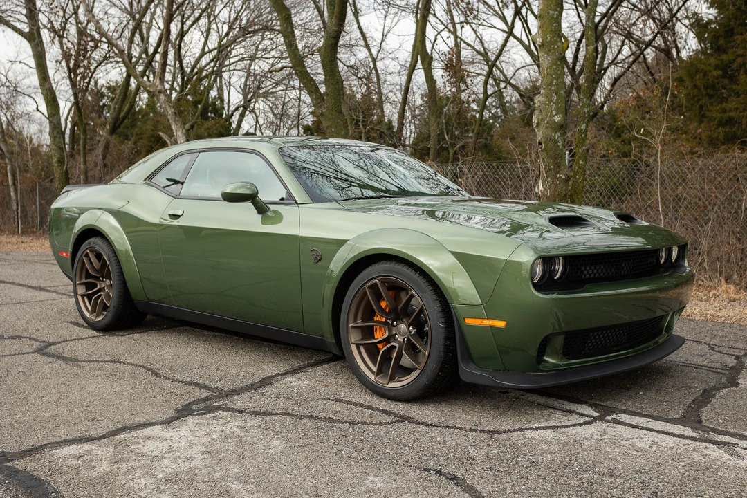 2023 Dodge Challenger SRT Hellcat 3rd Gen - Image 4 of 31