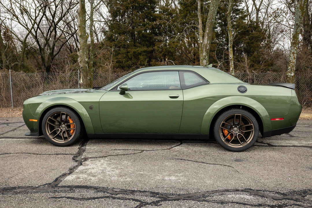 2023 Dodge Challenger SRT Hellcat 3rd Gen - Image 8 of 31