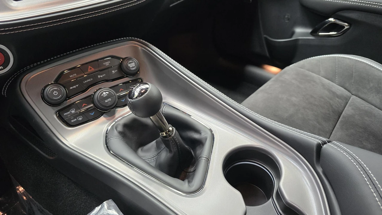 2023 Dodge Challenger SRT Hellcat 3rd Gen - Image 20 of 31
