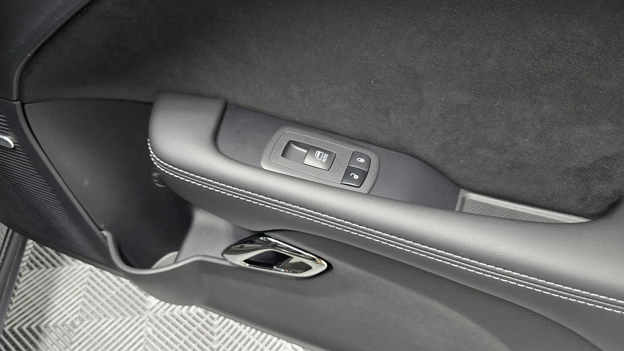 2023 Dodge Challenger SRT Hellcat 3rd Gen - Image 29 of 31