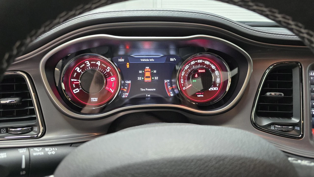 2023 Dodge Challenger SRT Hellcat 3rd Gen - Image 18 of 31