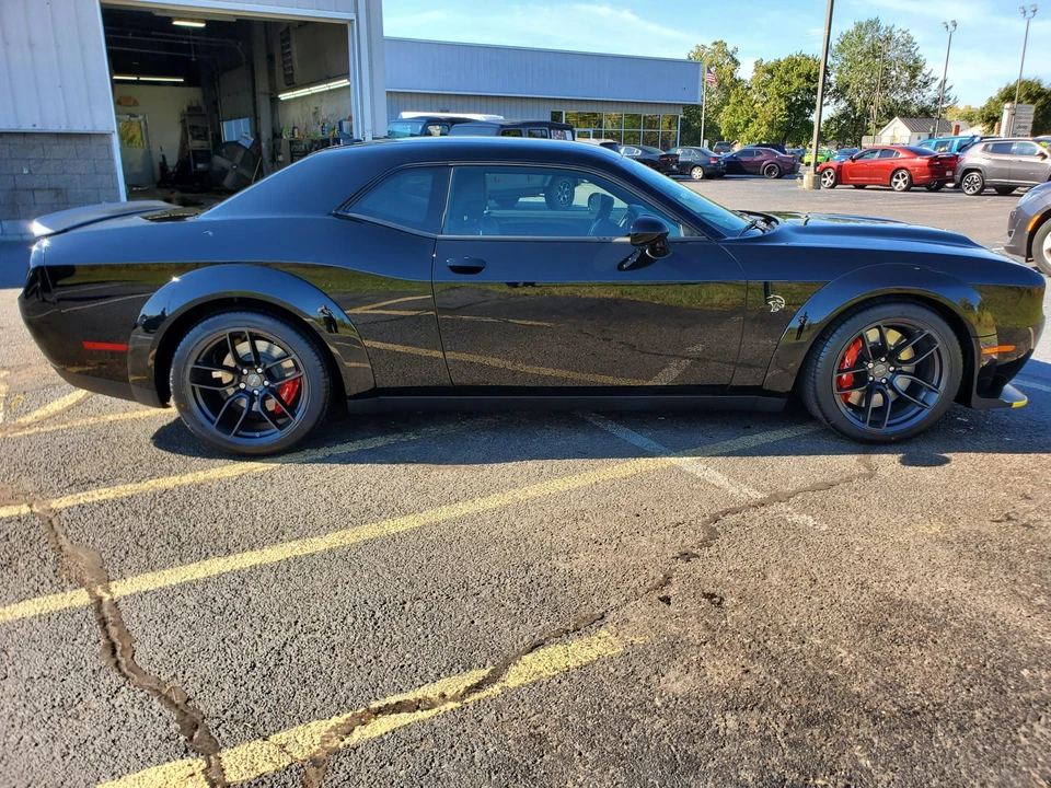2023 Dodge Challenger SRT Hellcat 3rd Gen - Image 12 of 31
