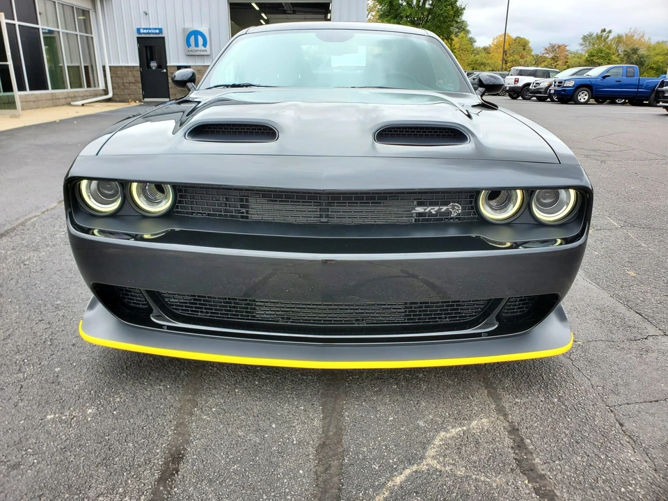 2023 Dodge Challenger SRT Hellcat 3rd Gen - Image 9 of 31