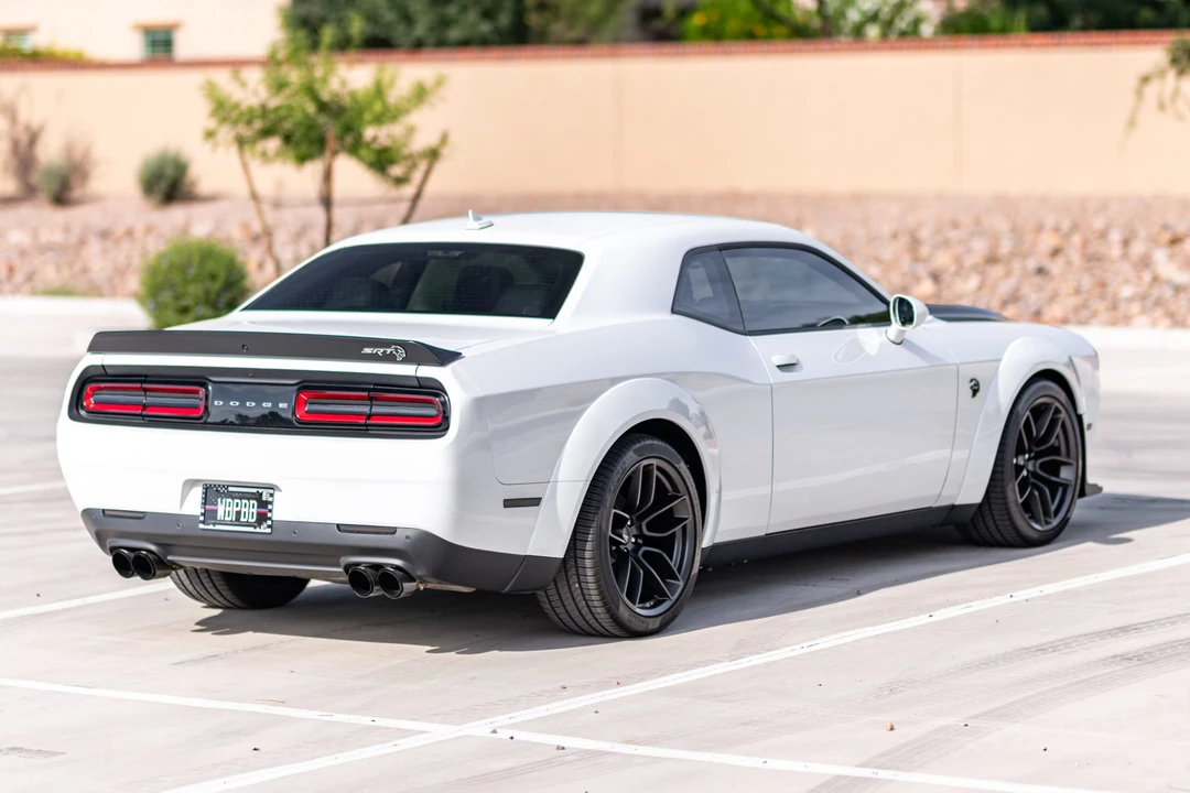 2023 Dodge Challenger SRT Hellcat 3rd Gen - Image 8 of 31