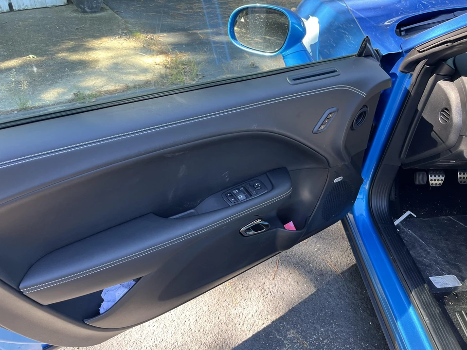 2023 Dodge Challenger SRT Hellcat 3rd Gen - Image 21 of 31