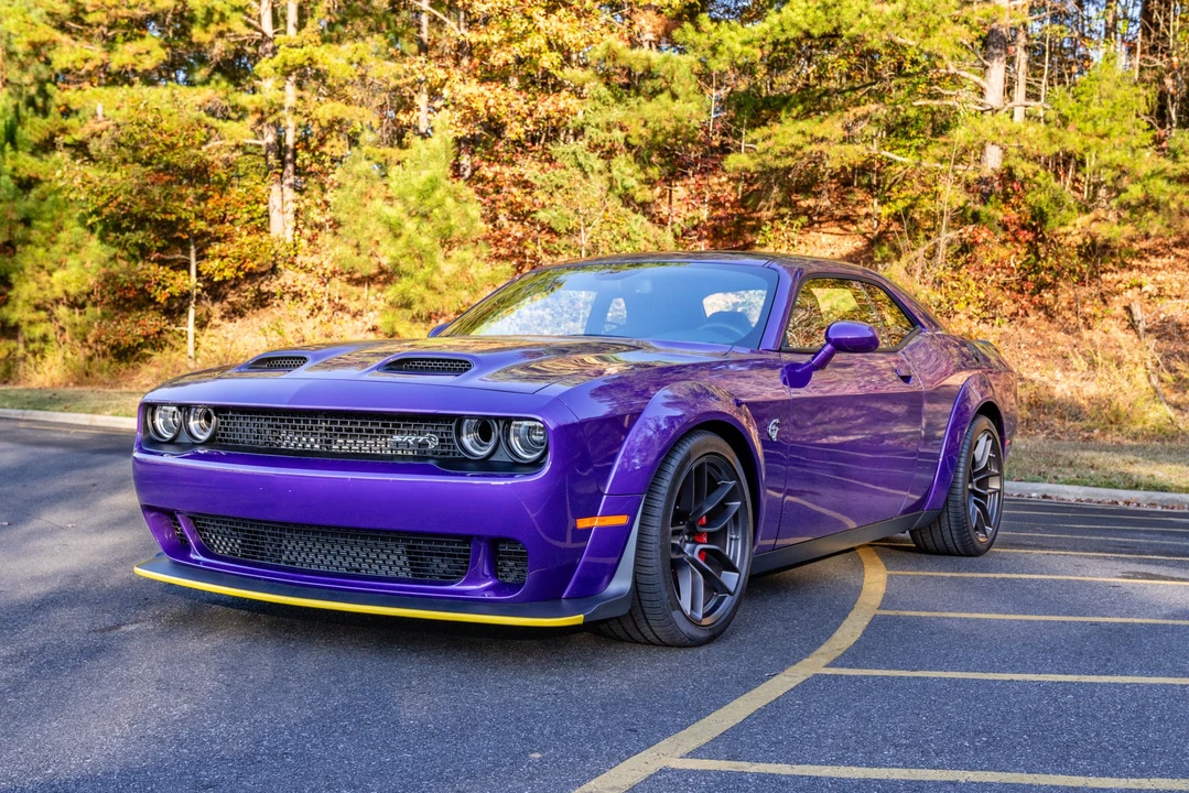 2023 Dodge Challenger SRT Hellcat 3rd Gen - Image 2 of 31
