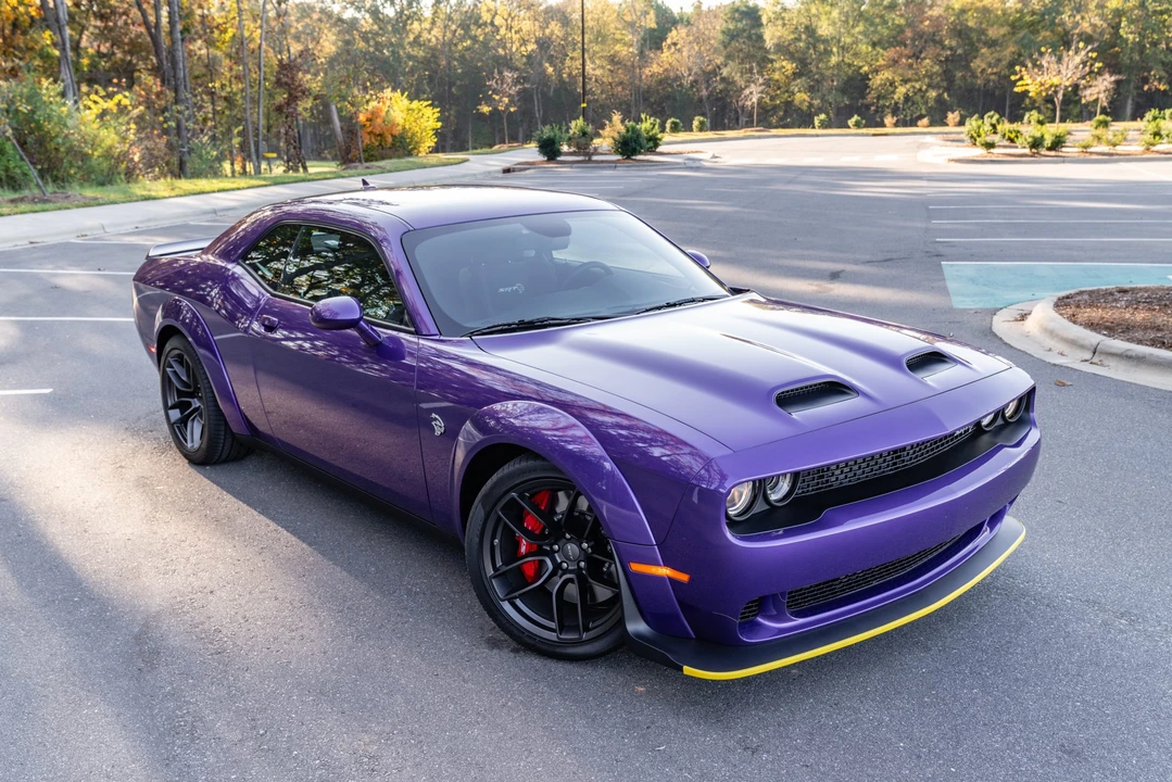 2023 Dodge Challenger SRT Hellcat 3rd Gen - Image 12 of 31