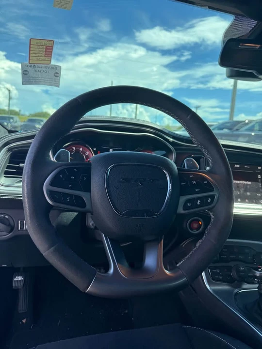2023 Dodge Challenger SRT Hellcat 3rd Gen - Image 10 of 16