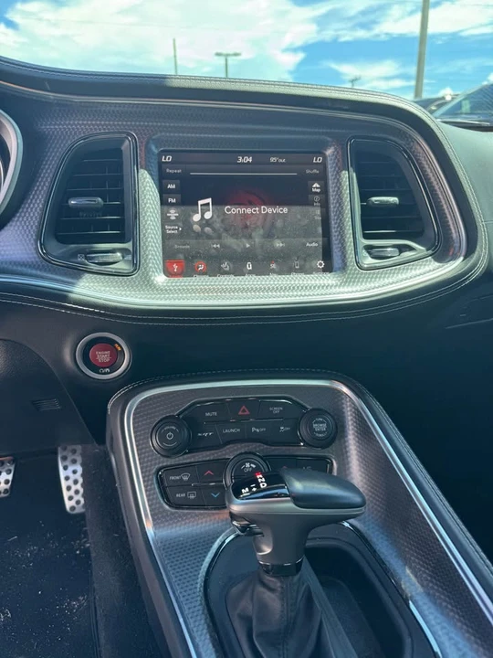 2023 Dodge Challenger SRT Hellcat 3rd Gen - Image 9 of 16